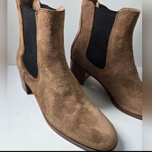 Steve Madden Rhiannon Chelsea Boots Cognac Suede NEW! SZ 9 💞
